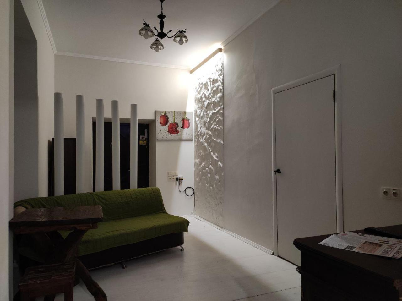 Hostel Europe-U Λβιβ Εξωτερικό φωτογραφία