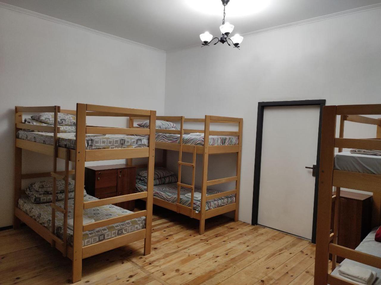 Hostel Europe-U Λβιβ Εξωτερικό φωτογραφία