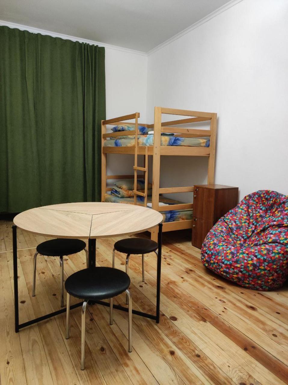Hostel Europe-U Λβιβ Εξωτερικό φωτογραφία