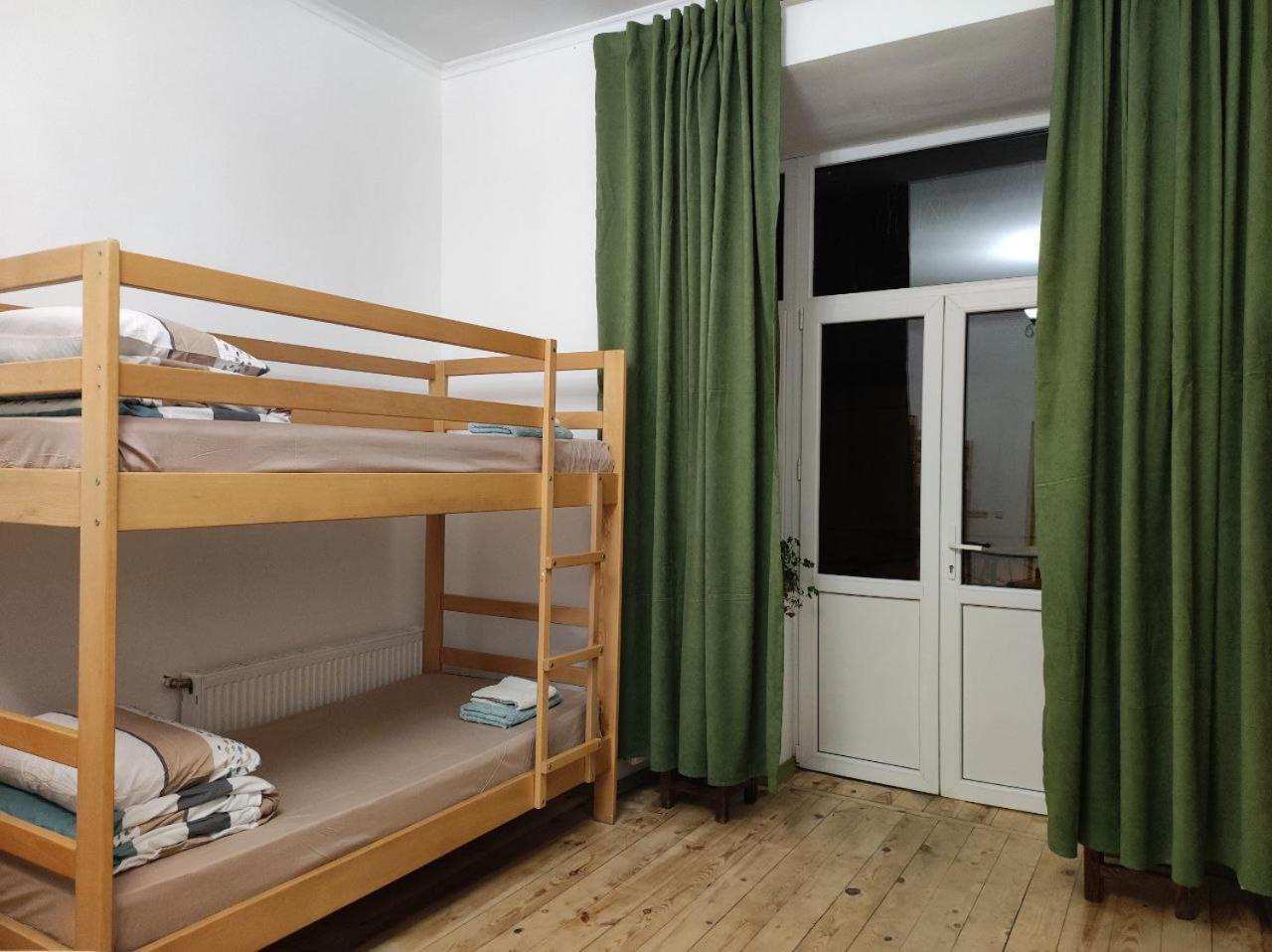 Hostel Europe-U Λβιβ Εξωτερικό φωτογραφία